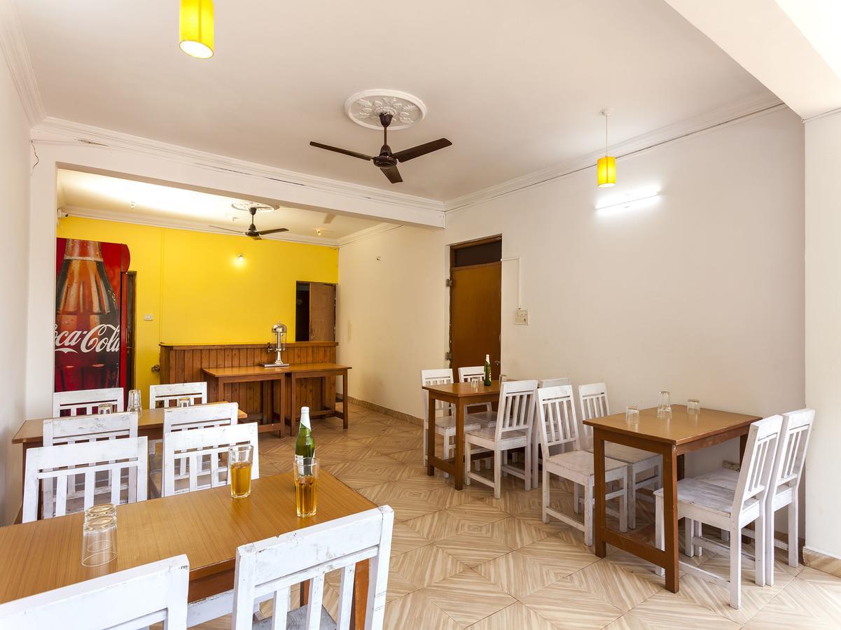 Oyo 3385 Hotel Baga Bay Extérieur photo