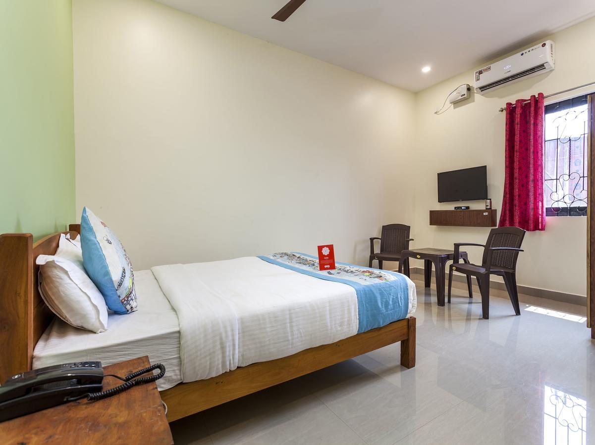 Oyo 3385 Hotel Baga Bay Extérieur photo